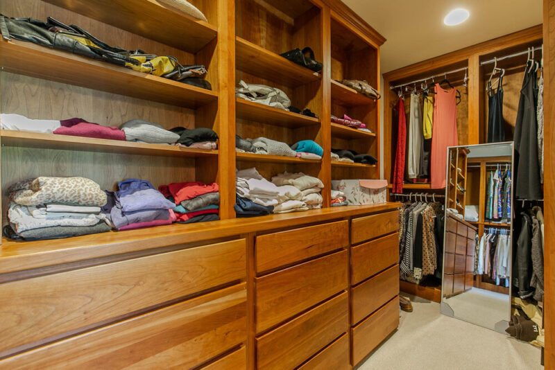 Walk In and Storage Fair Oaks John b Construction and Design